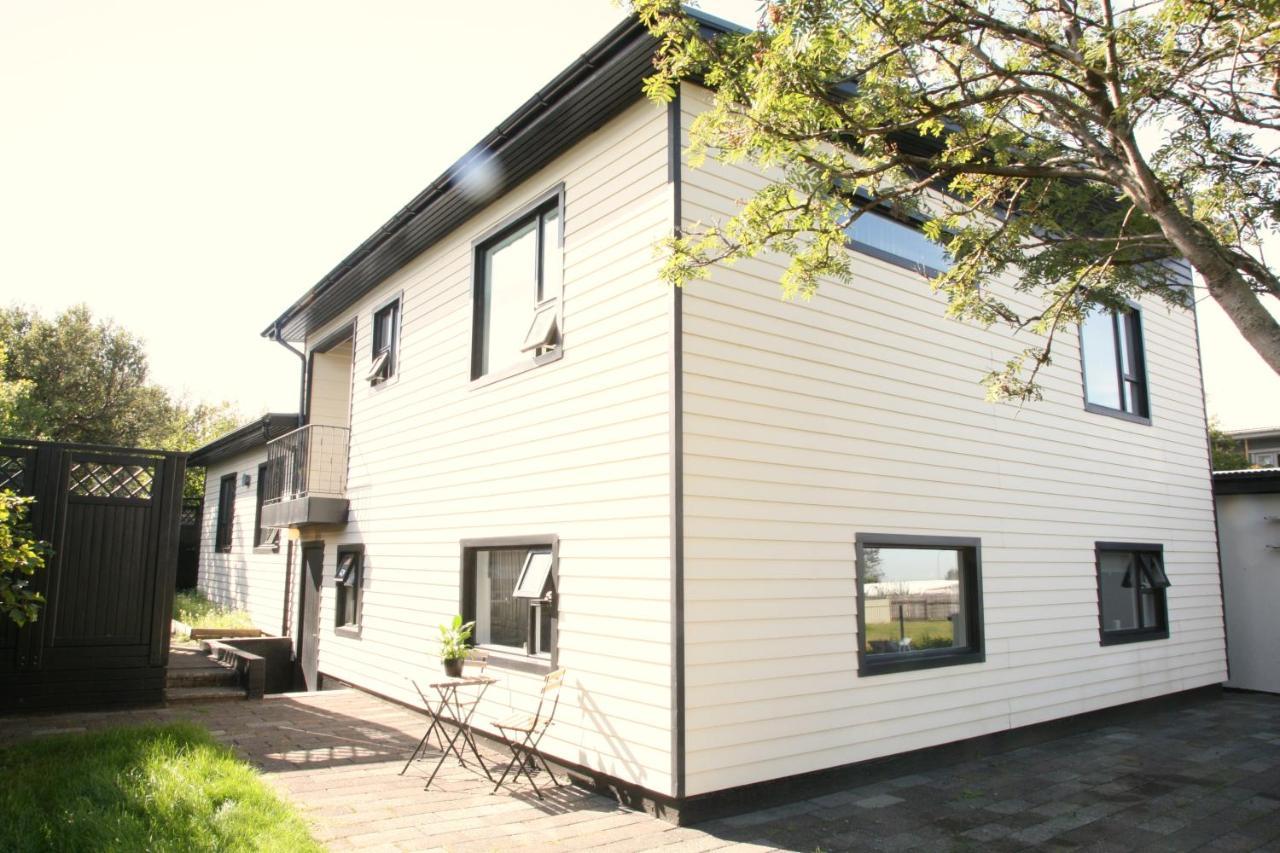 Spacious & Refurbished 1 Bedroom Apartment In Suburban Reykjavik Garthabaer المظهر الخارجي الصورة