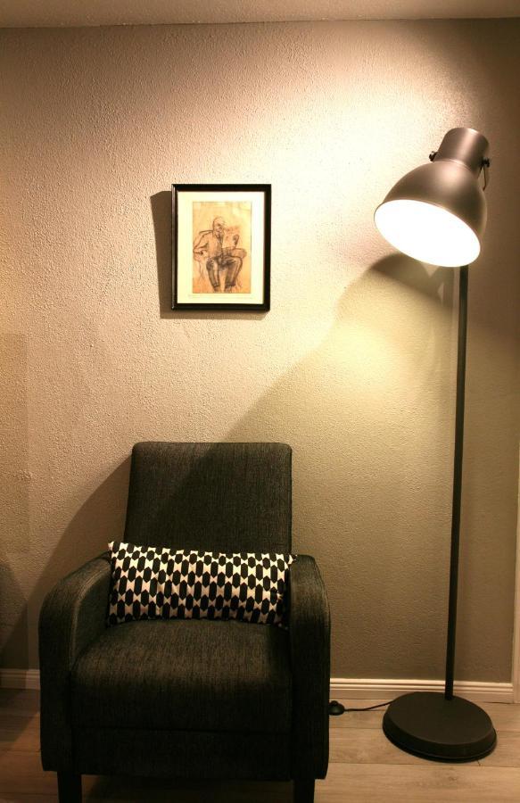 Spacious & Refurbished 1 Bedroom Apartment In Suburban Reykjavik Garthabaer المظهر الخارجي الصورة