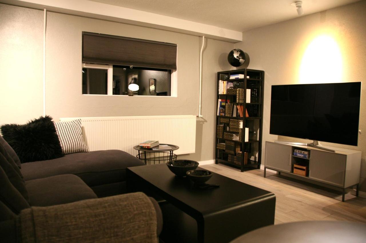 Spacious & Refurbished 1 Bedroom Apartment In Suburban Reykjavik Garthabaer المظهر الخارجي الصورة
