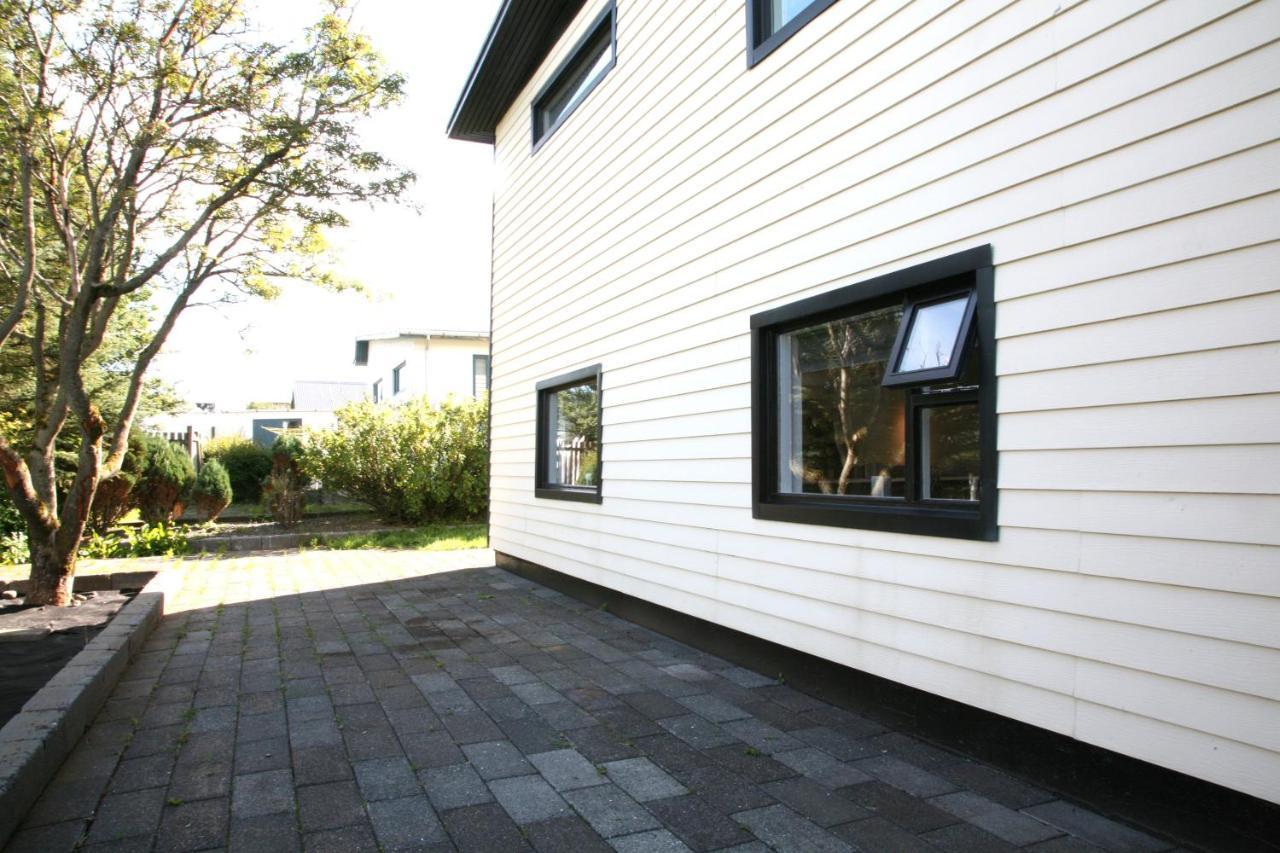 Spacious & Refurbished 1 Bedroom Apartment In Suburban Reykjavik Garthabaer المظهر الخارجي الصورة